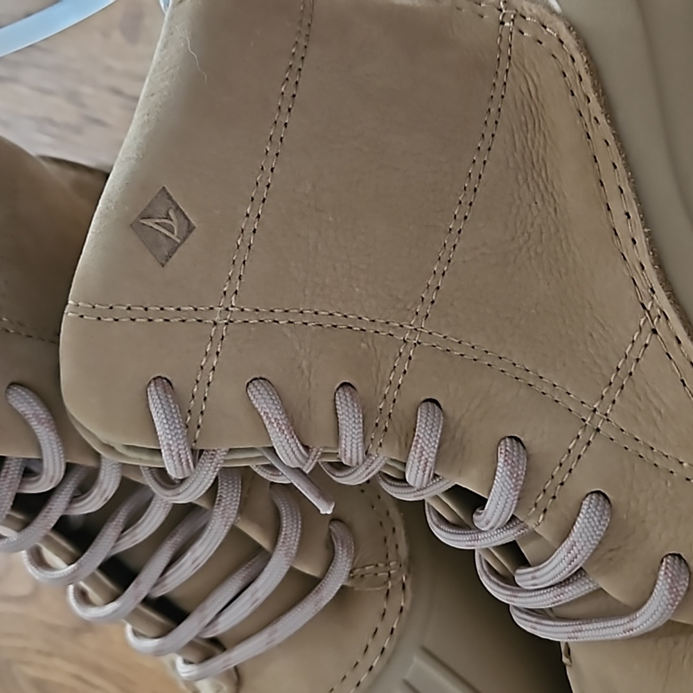 Women's Sperry Boots - Picture 3 of 9